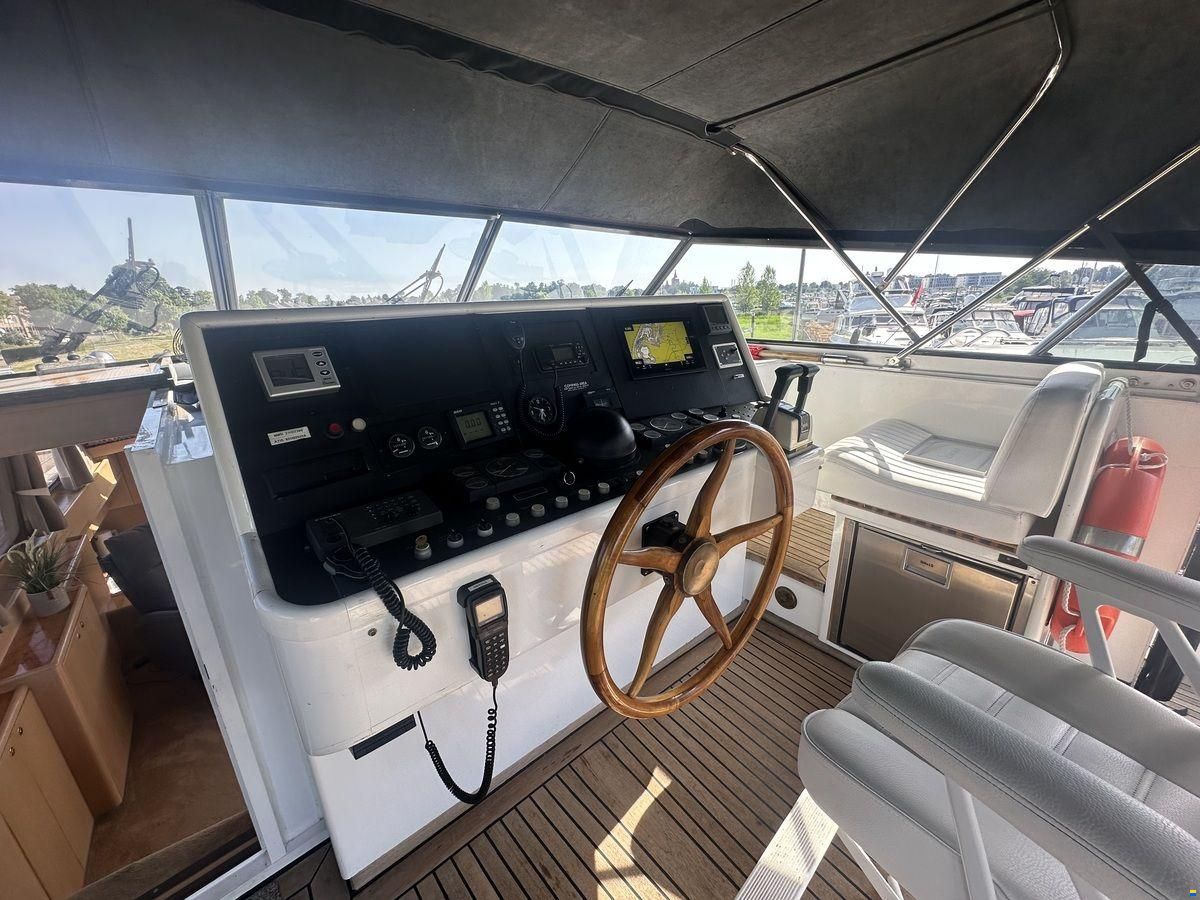 Valk Vitesse 48