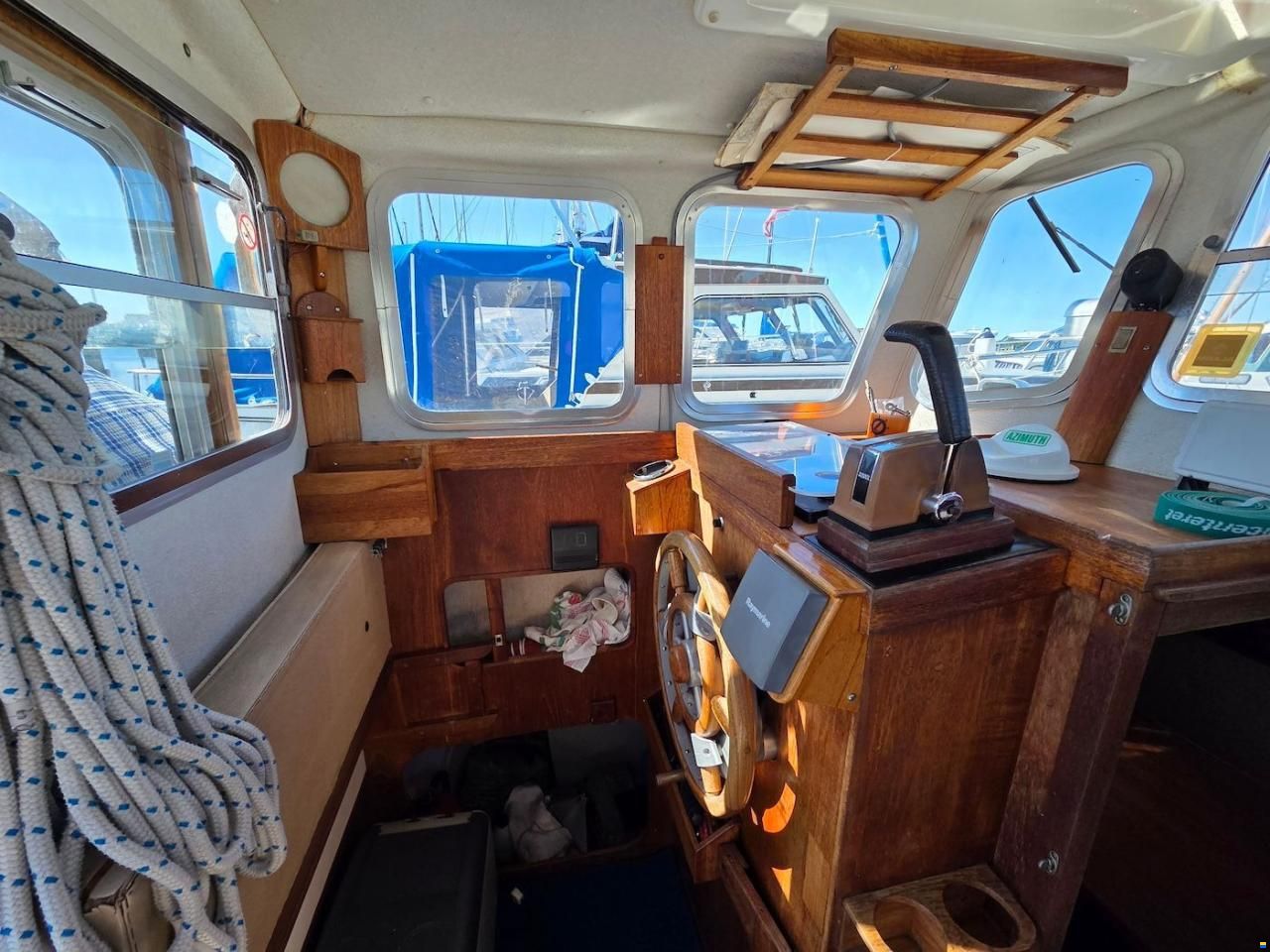 Fisher 25