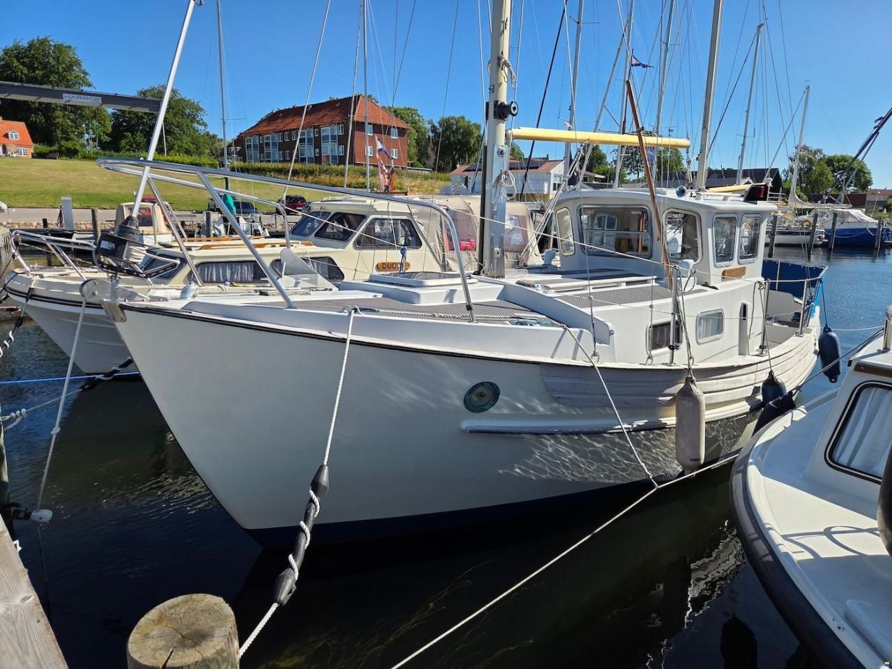Fisher 25