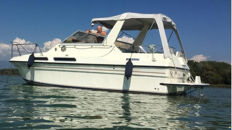 Admiral FAIRLINE CARRERA 24