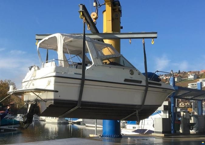 Admiral FAIRLINE CARRERA 24