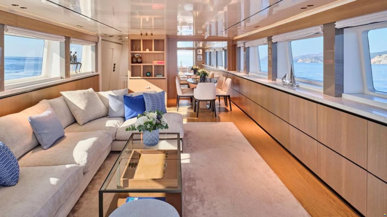 Admiral Yachts 25M