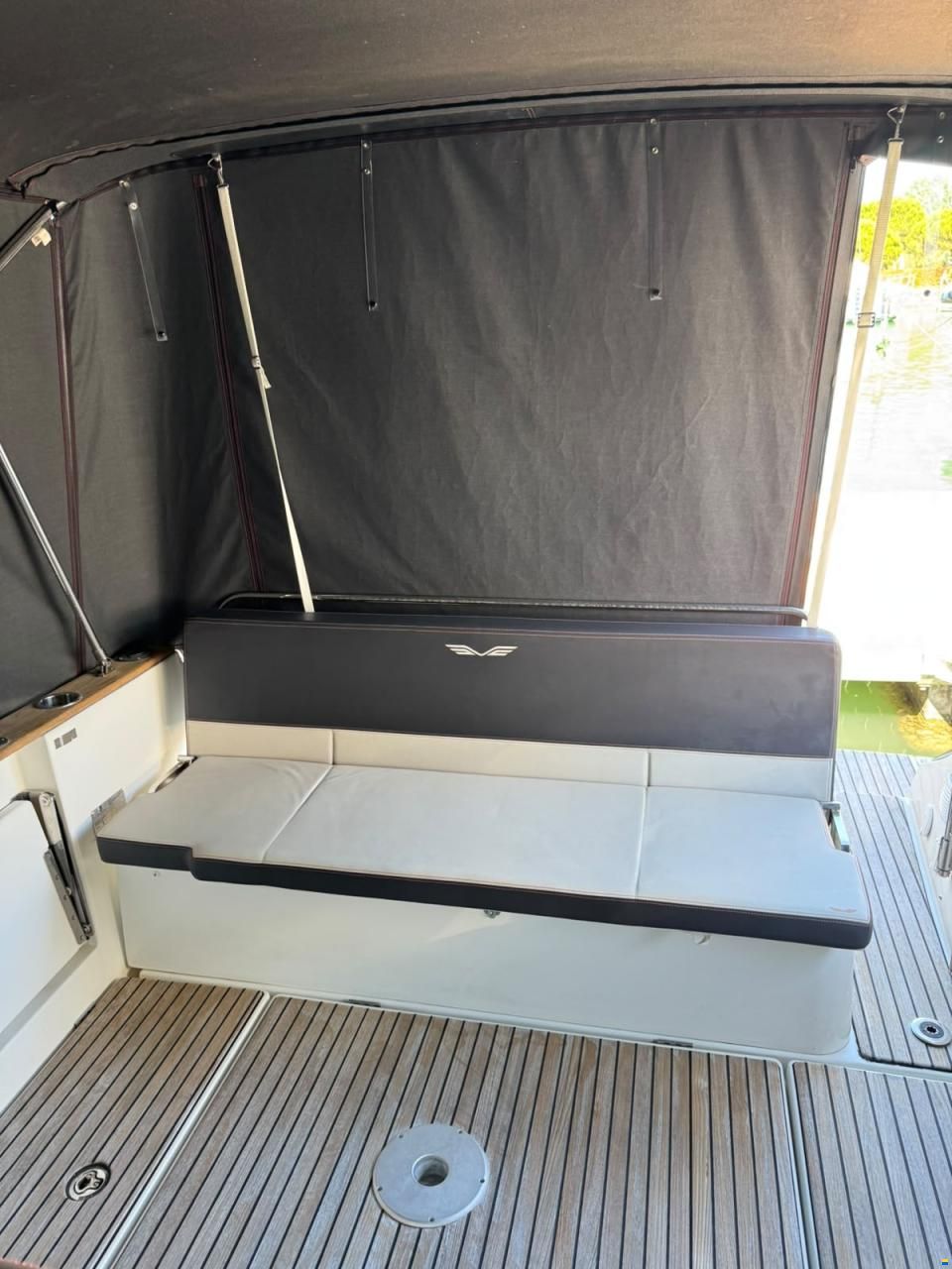 Beneteau Flyer 8.8 Sundeck