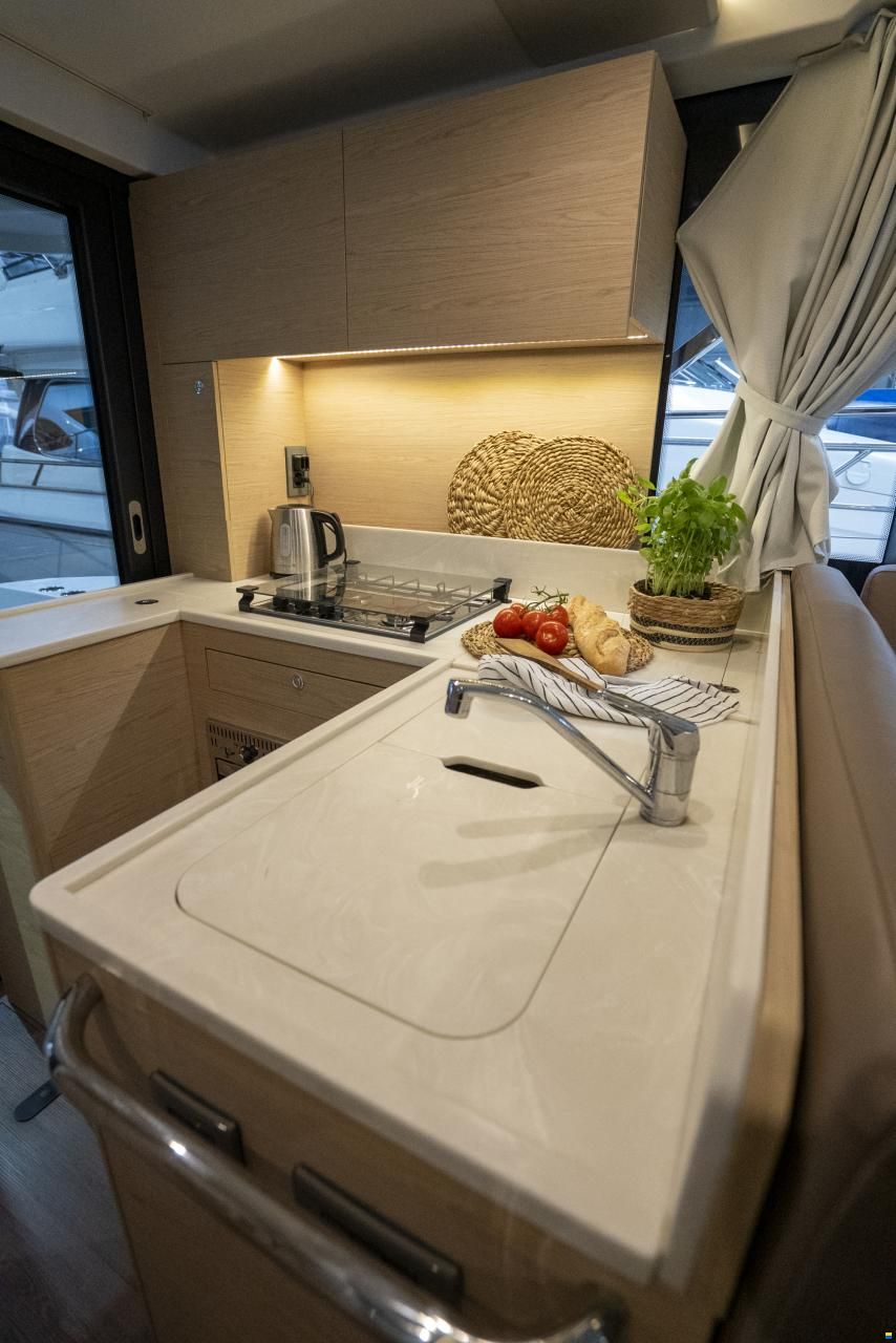 Swift Trawler 41 Sedan