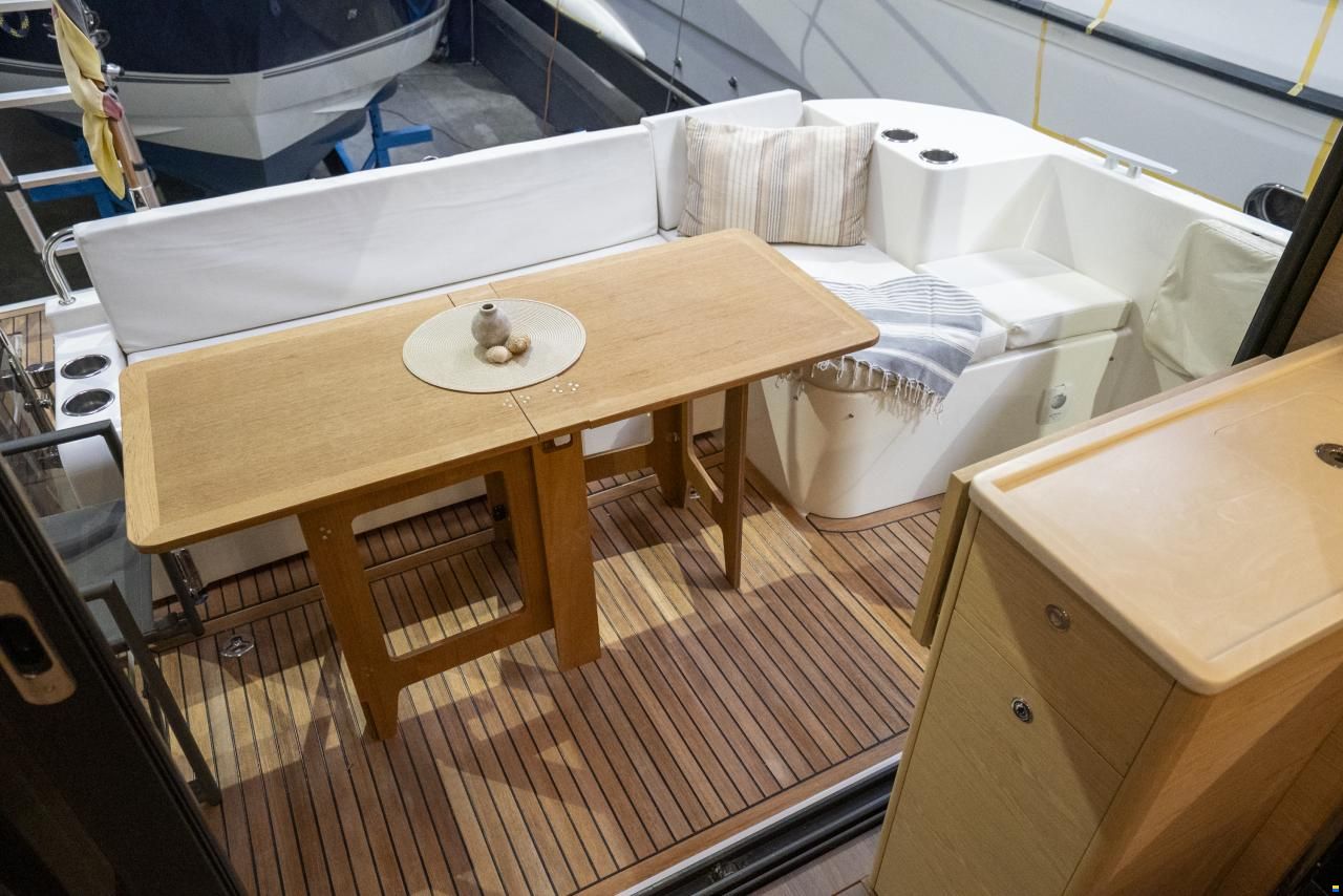 Swift Trawler 41 Sedan