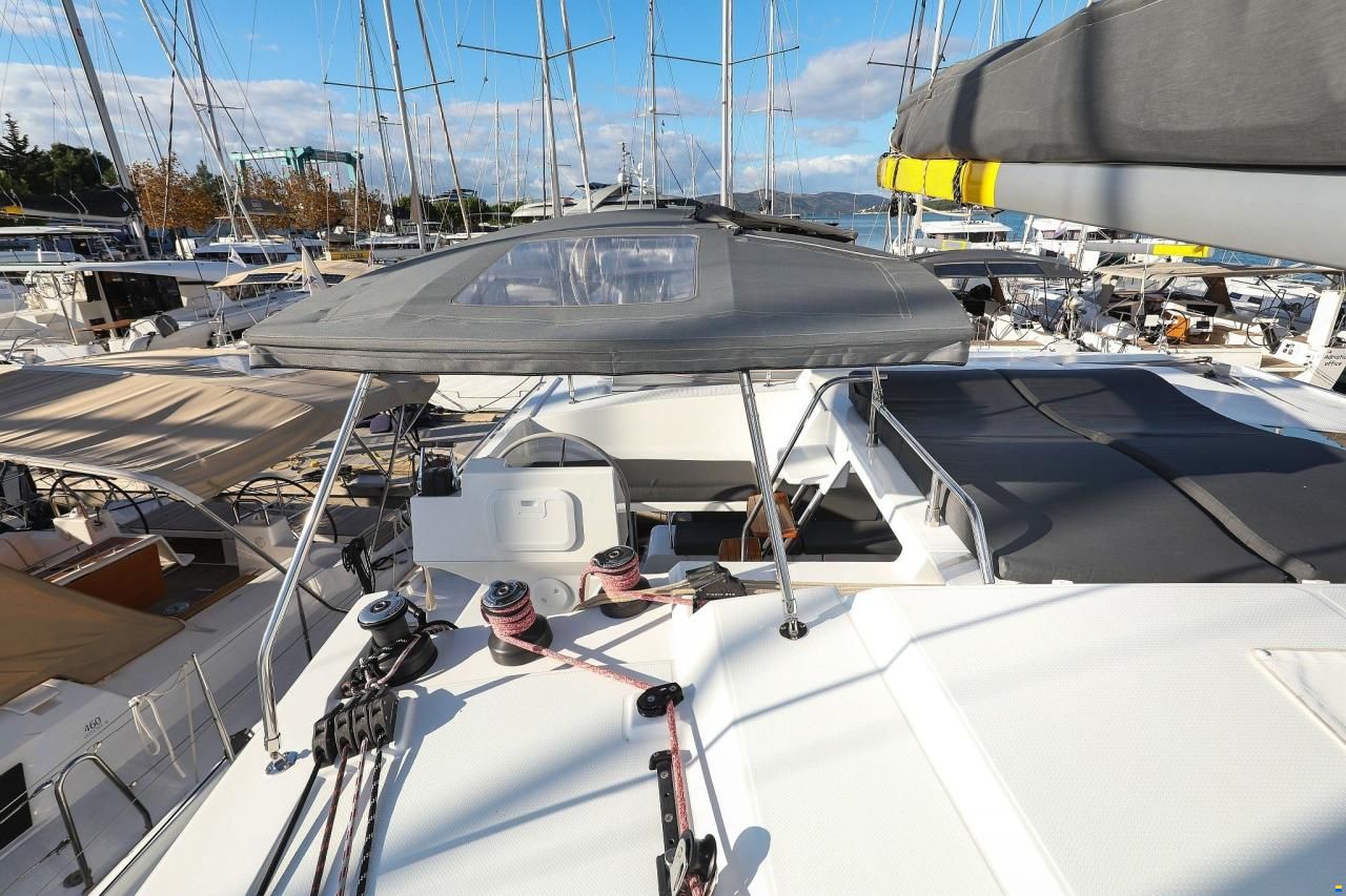 Fountaine Pajot Astrea 42