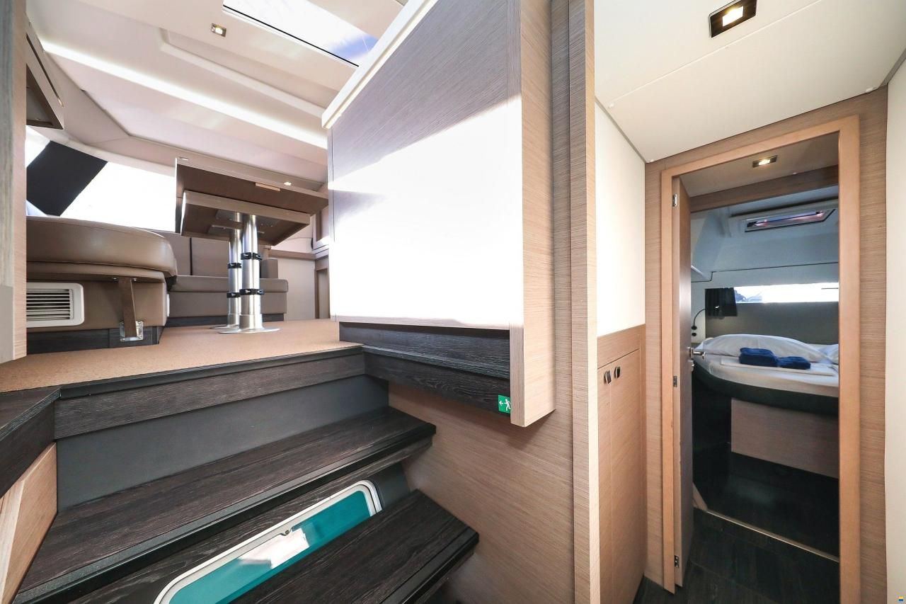 Fountaine Pajot Astrea 42