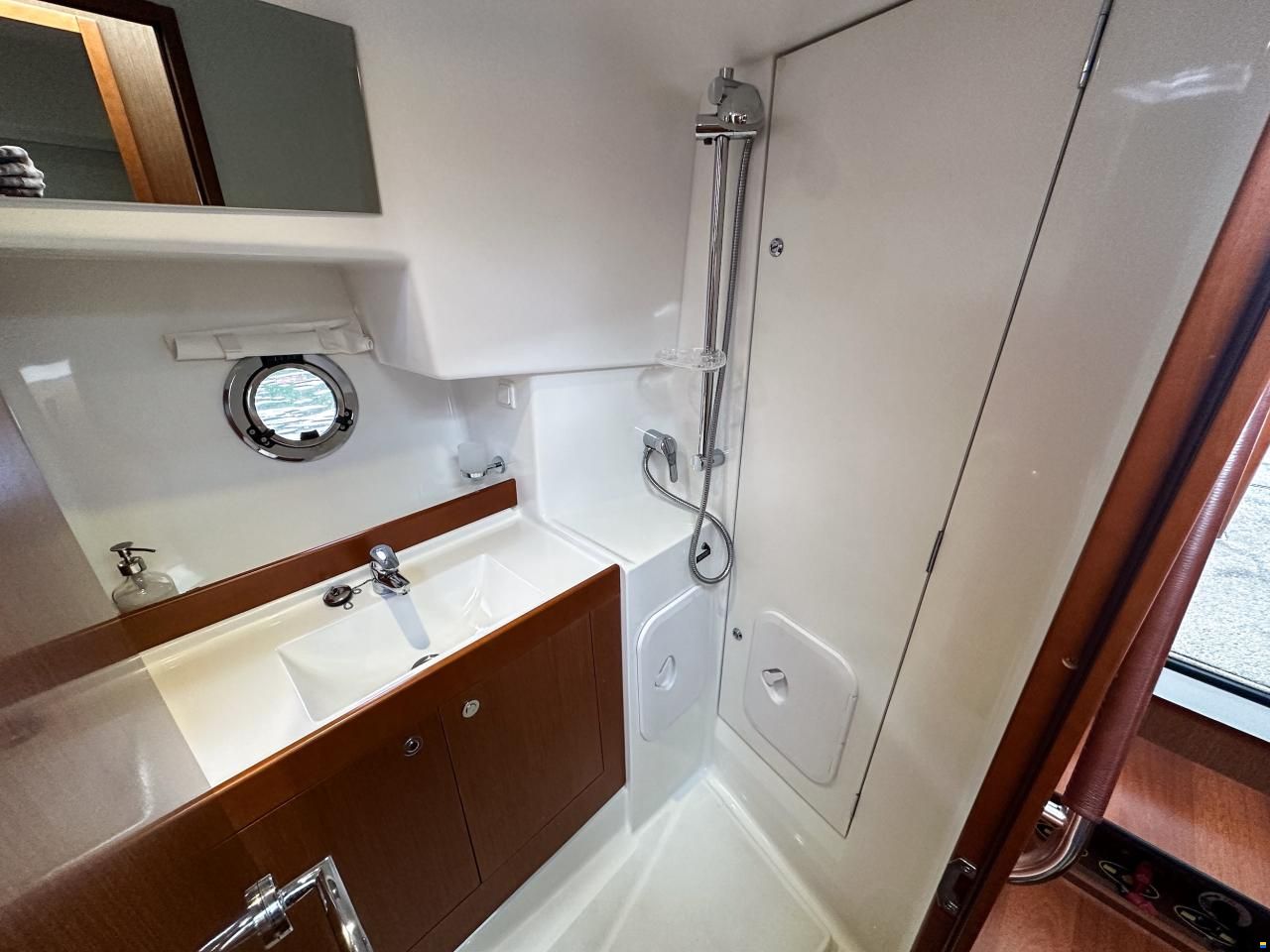 Beneteau Swift Trawler 34