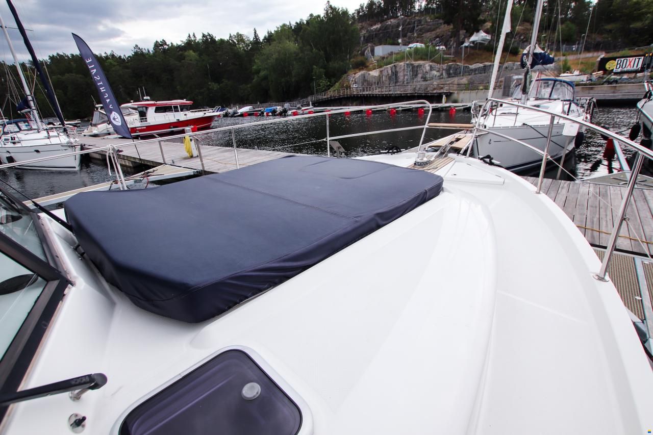 Beneteau Swift Trawler 34
