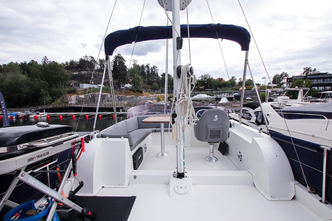 Beneteau Swift Trawler 34