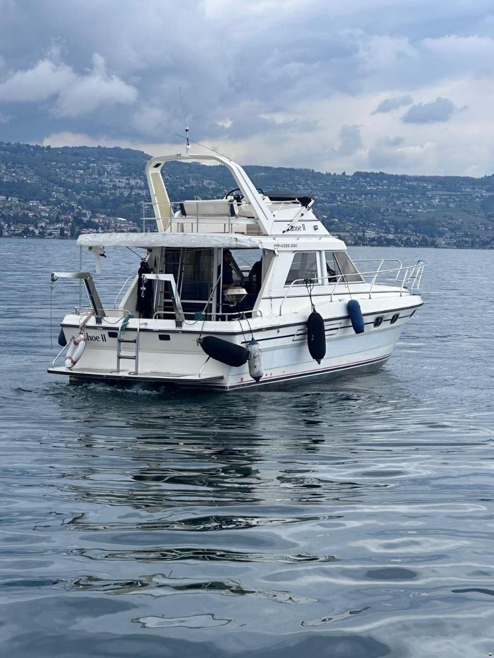 Princess 330