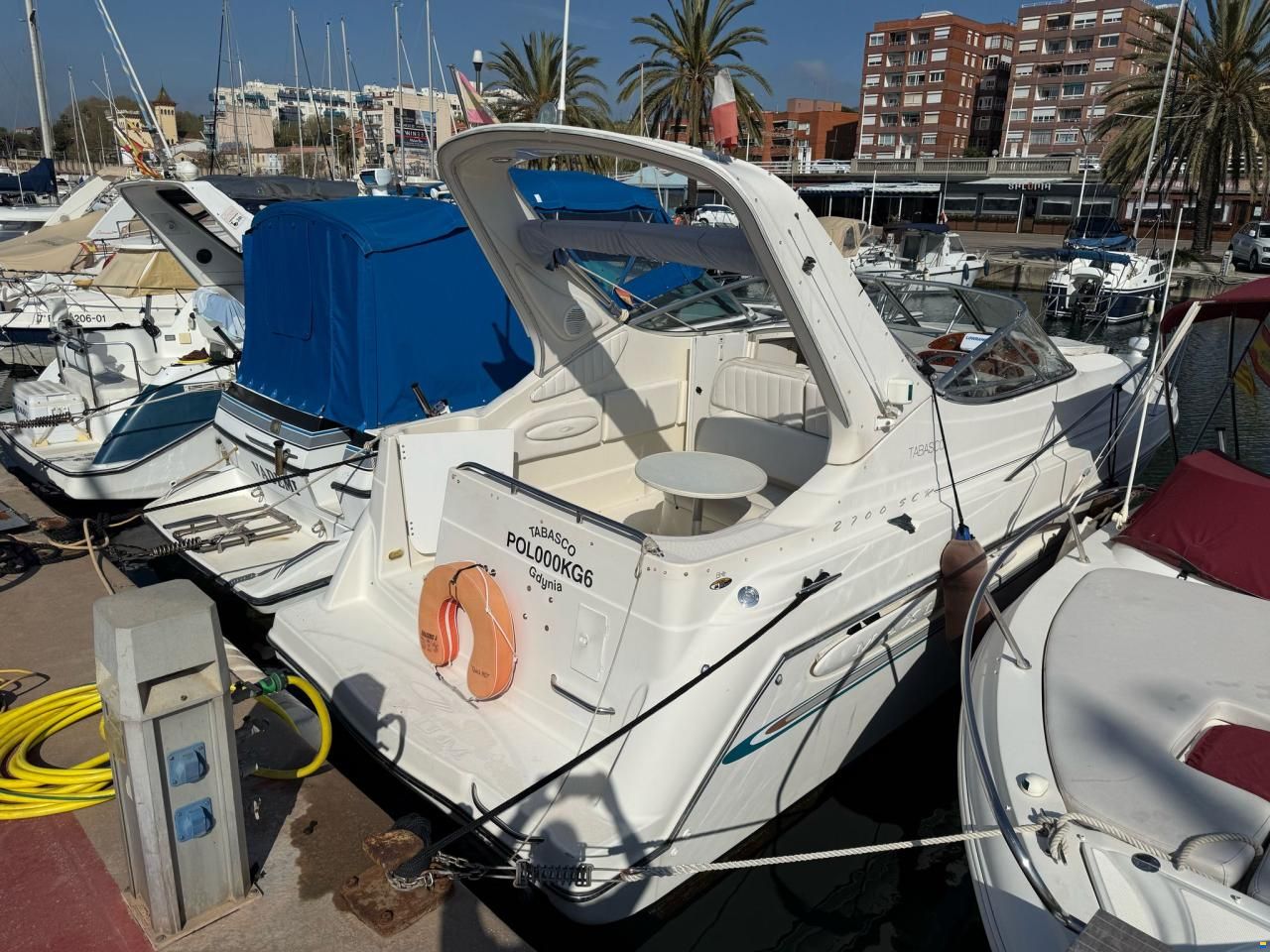 Maxum 2700 SCR