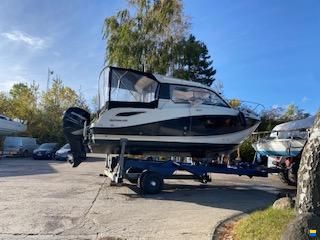 Quicksilver 755 Weekend
