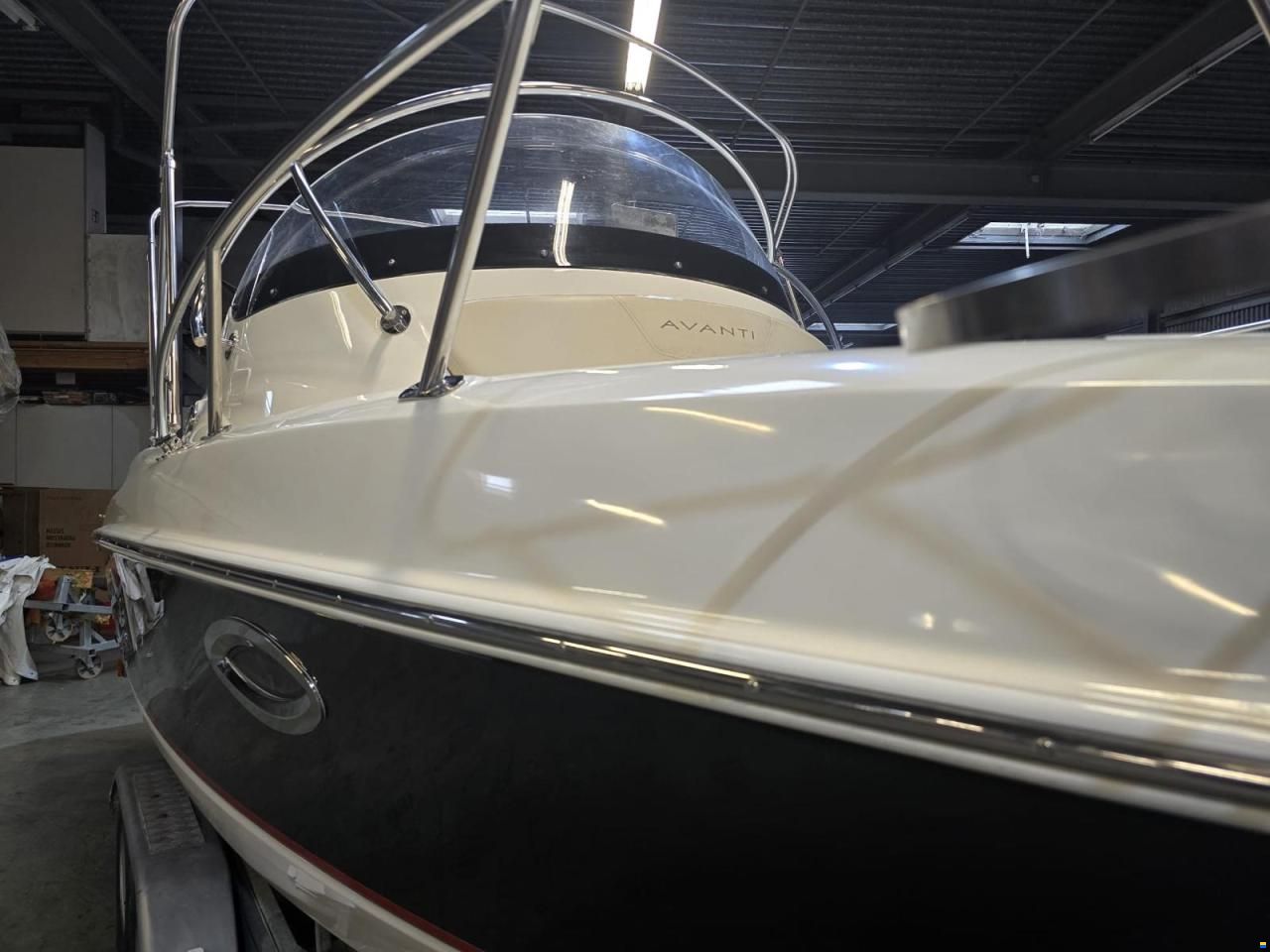 Bayliner Avanti 7