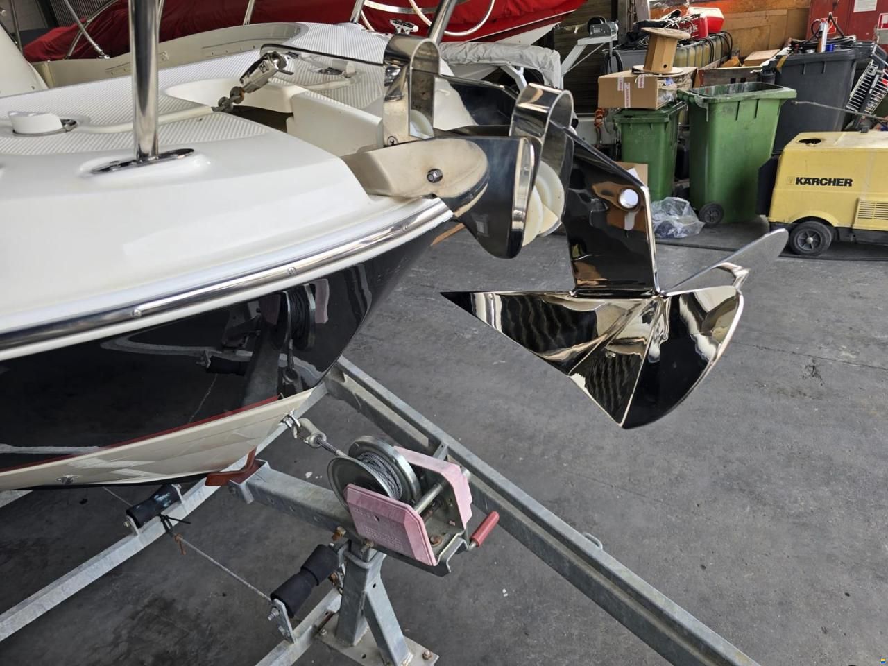 Bayliner Avanti 7