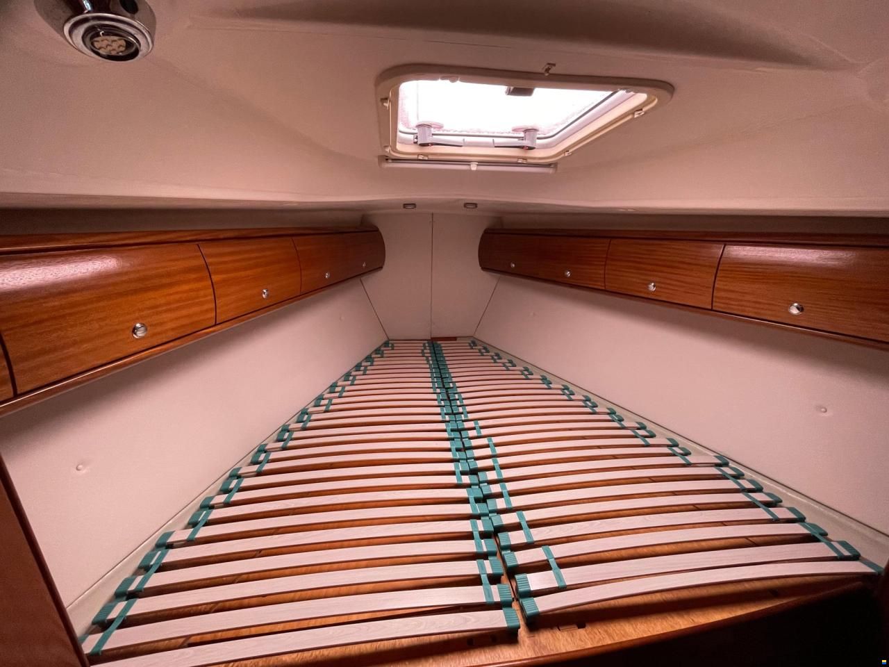 Bavaria 38