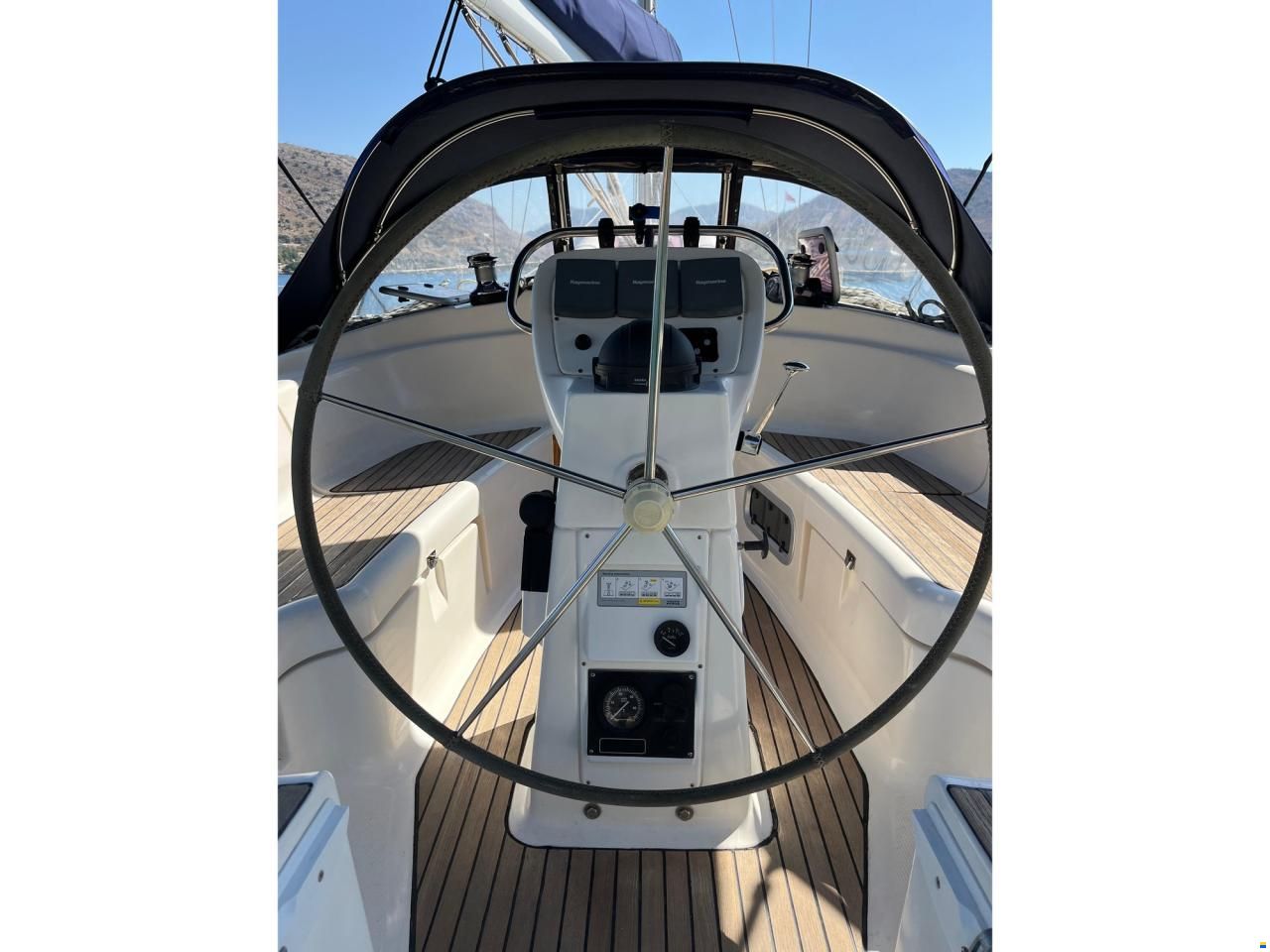 Bavaria 38