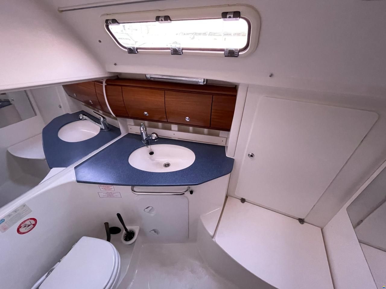 Bavaria 38