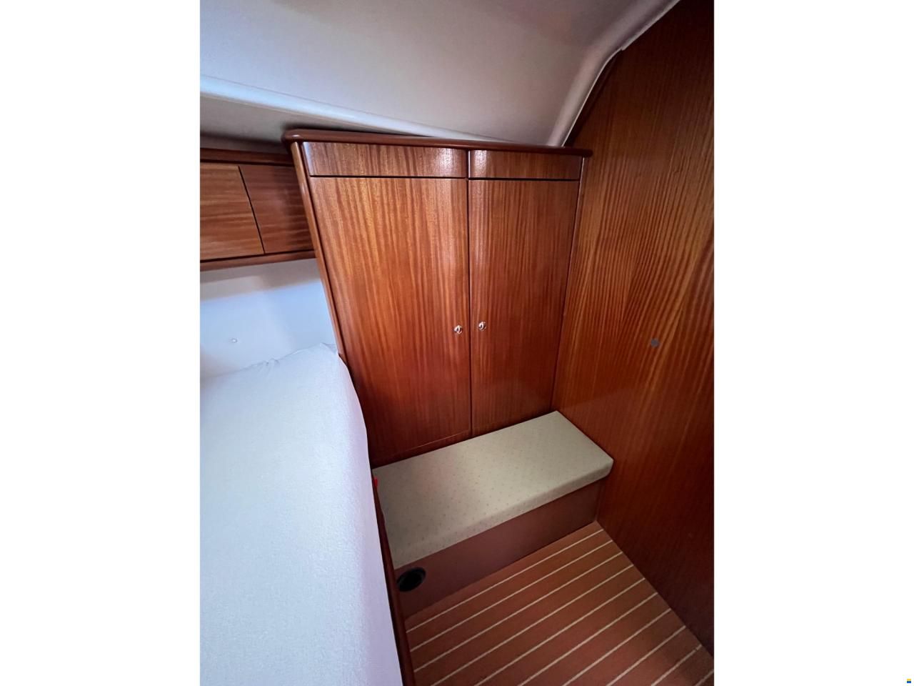 Bavaria 38