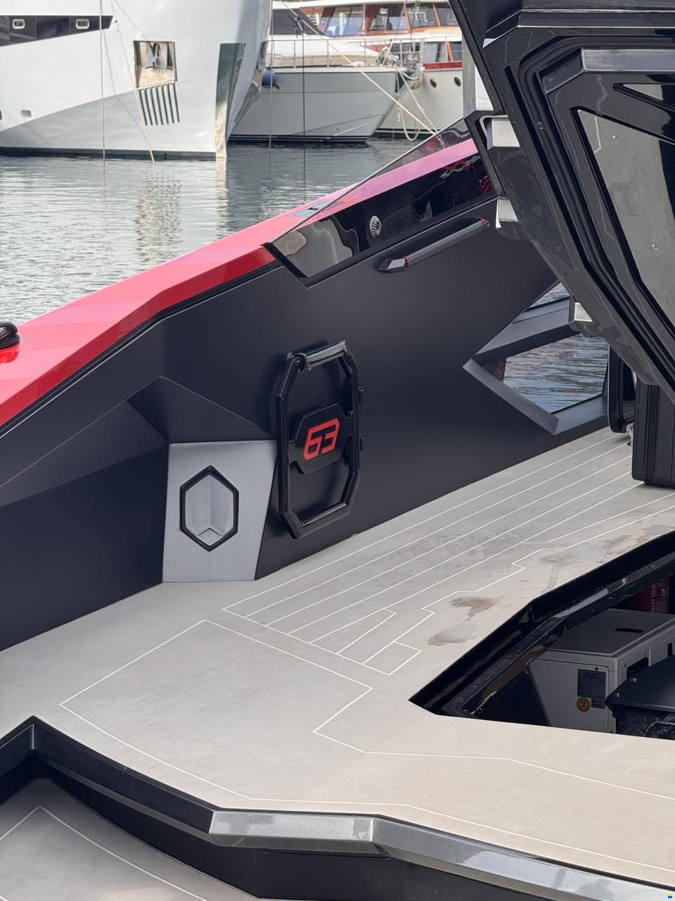 Tecnomar Lamborghini 63