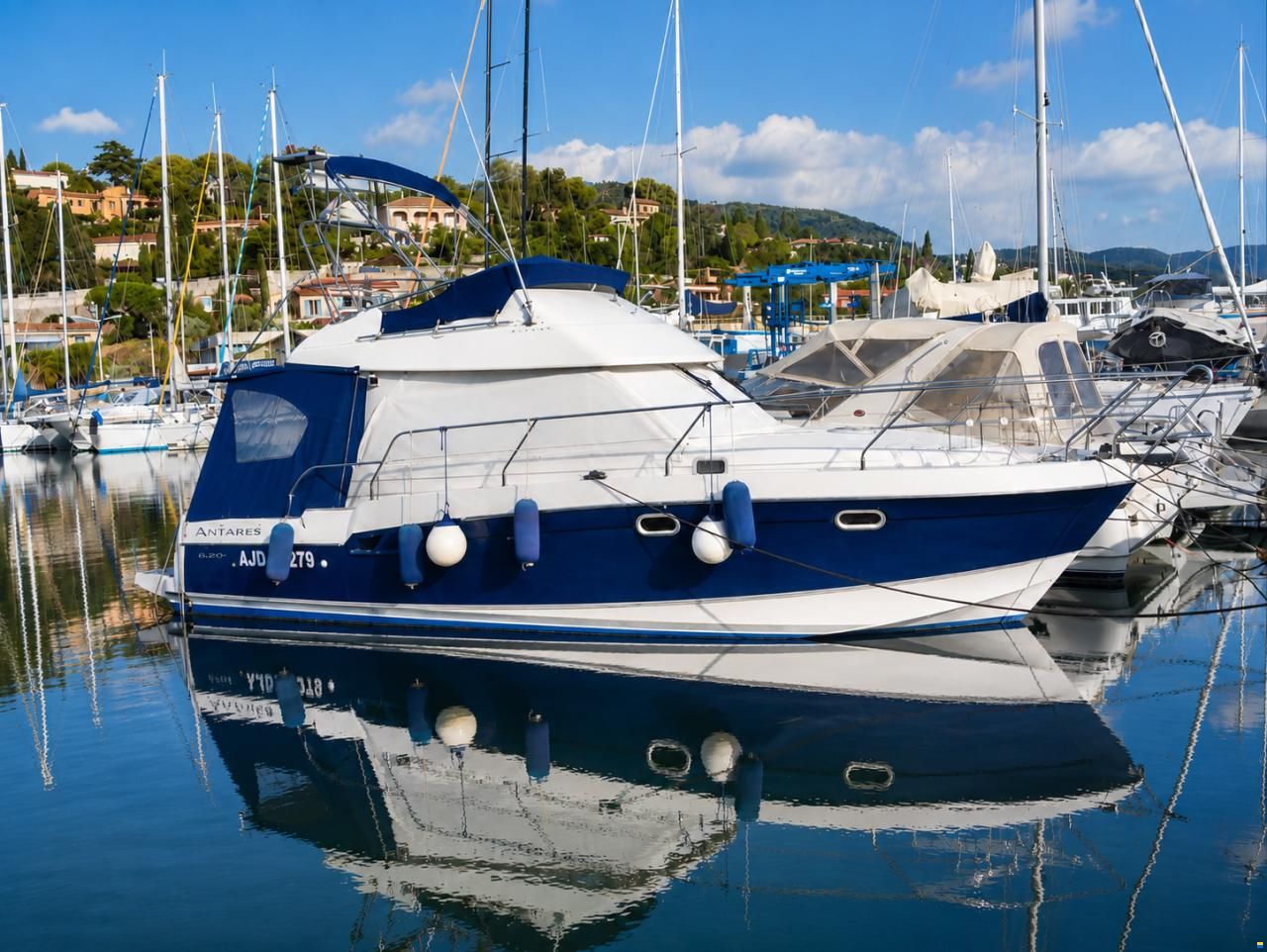 Beneteau Antares 9.80 Fly