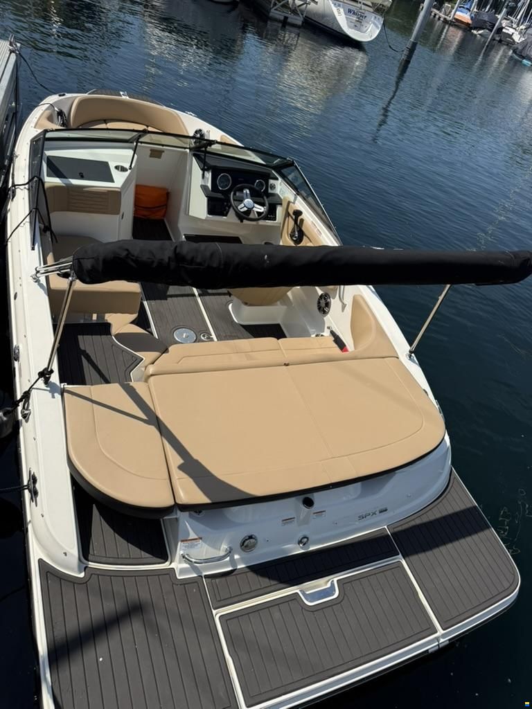 Sea Ray 190 SPXE