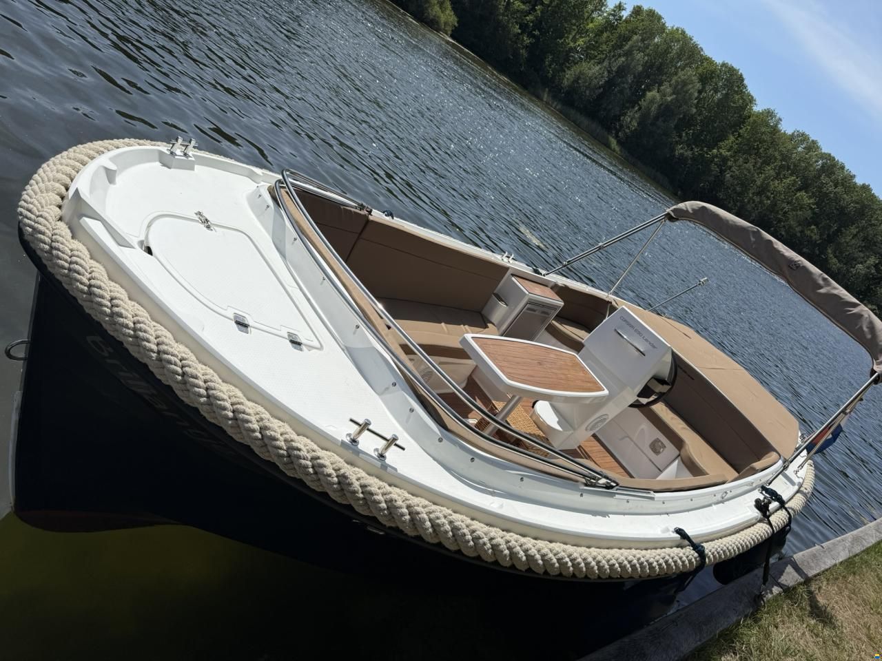 Corsiva Tender 690