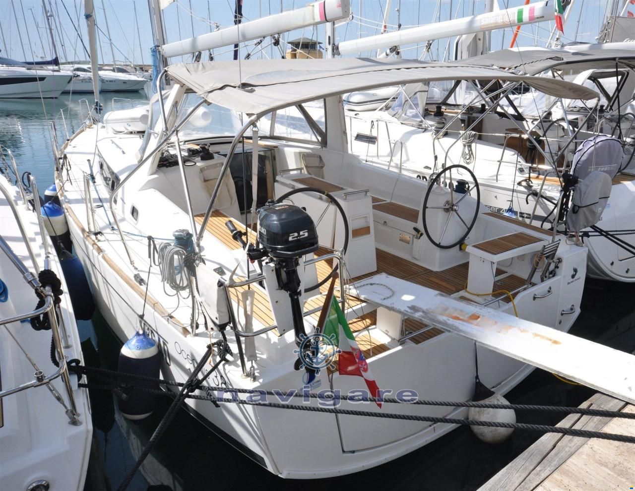 Beneteau OCEANIS 38.1