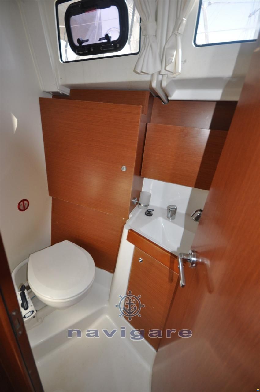 Beneteau OCEANIS 38.1