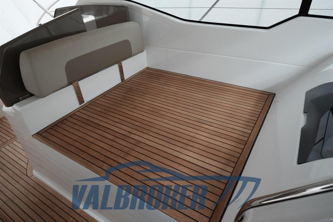 Azimut Atlantis 43