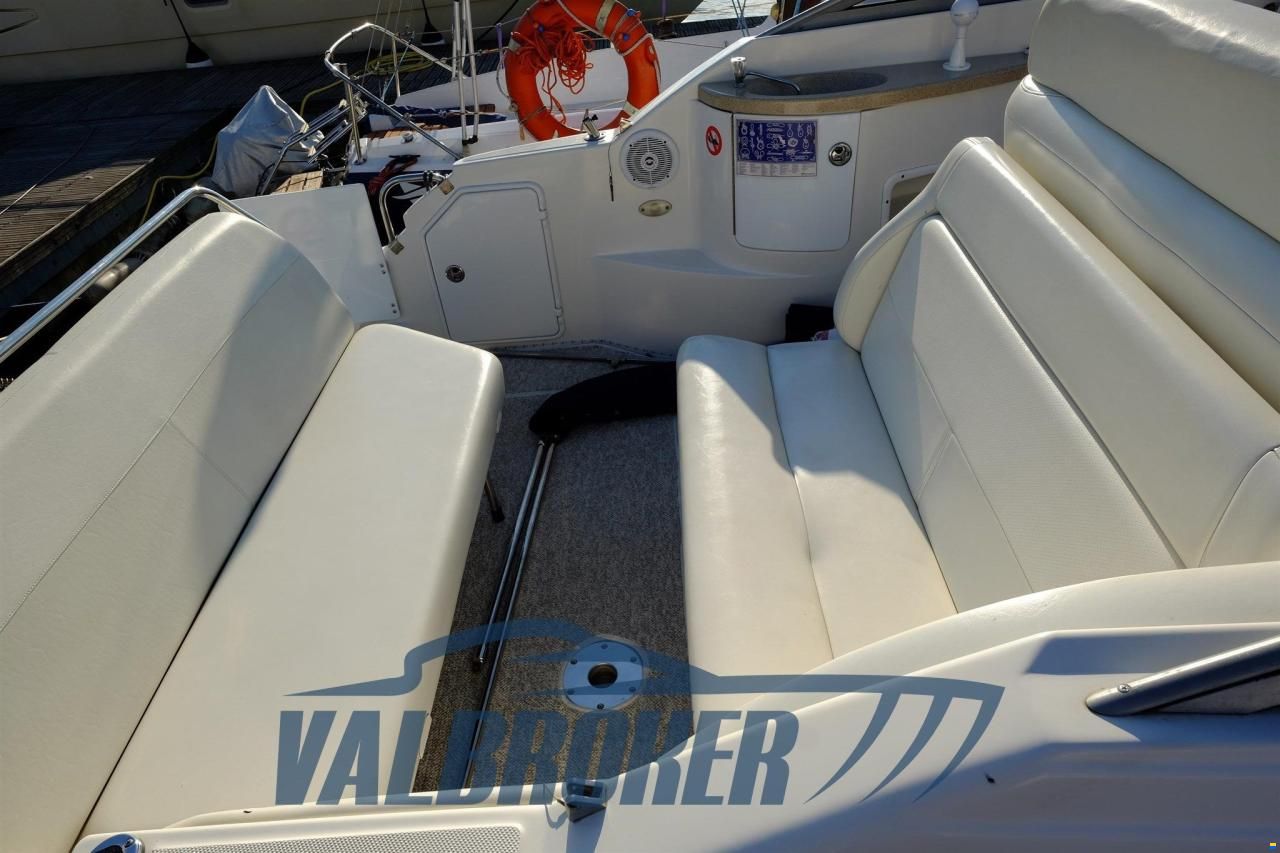 Regal Marine COMMODORE 2665