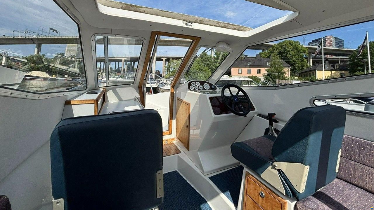 SilverYacht EAGLE 650 CABIN