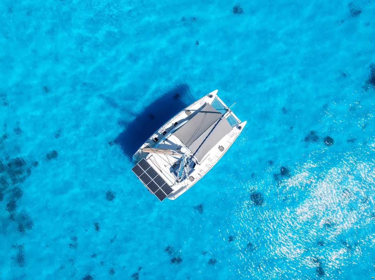 Lagoon 39