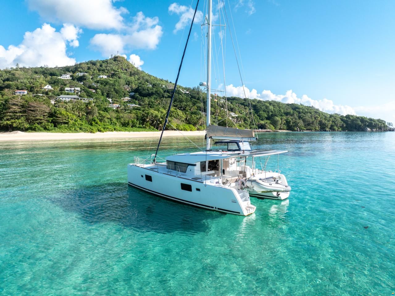 Lagoon 39