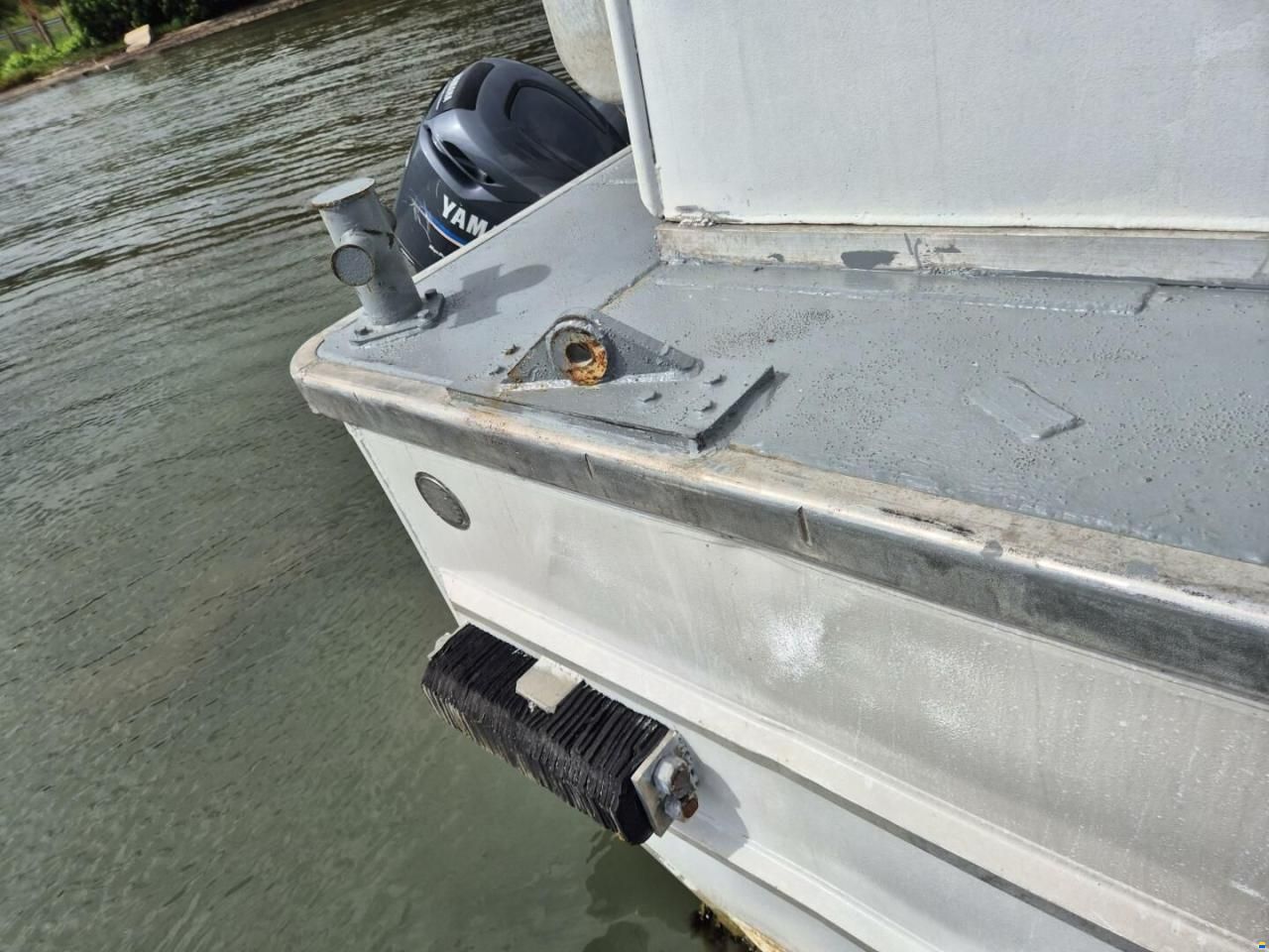 40 Aluminum Barge