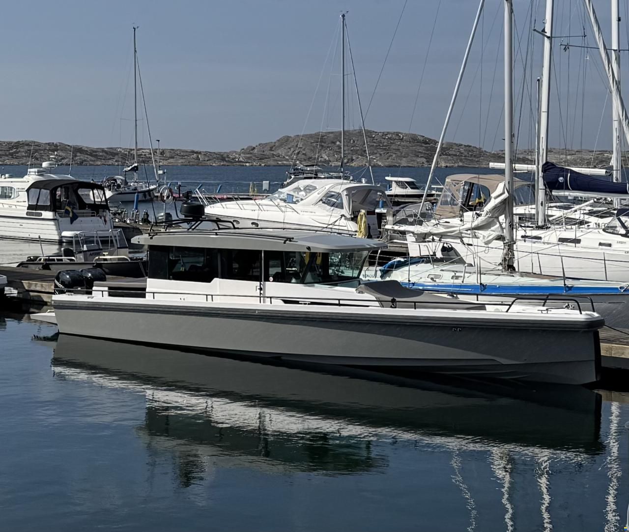 Axopar 37 Aft Cabin