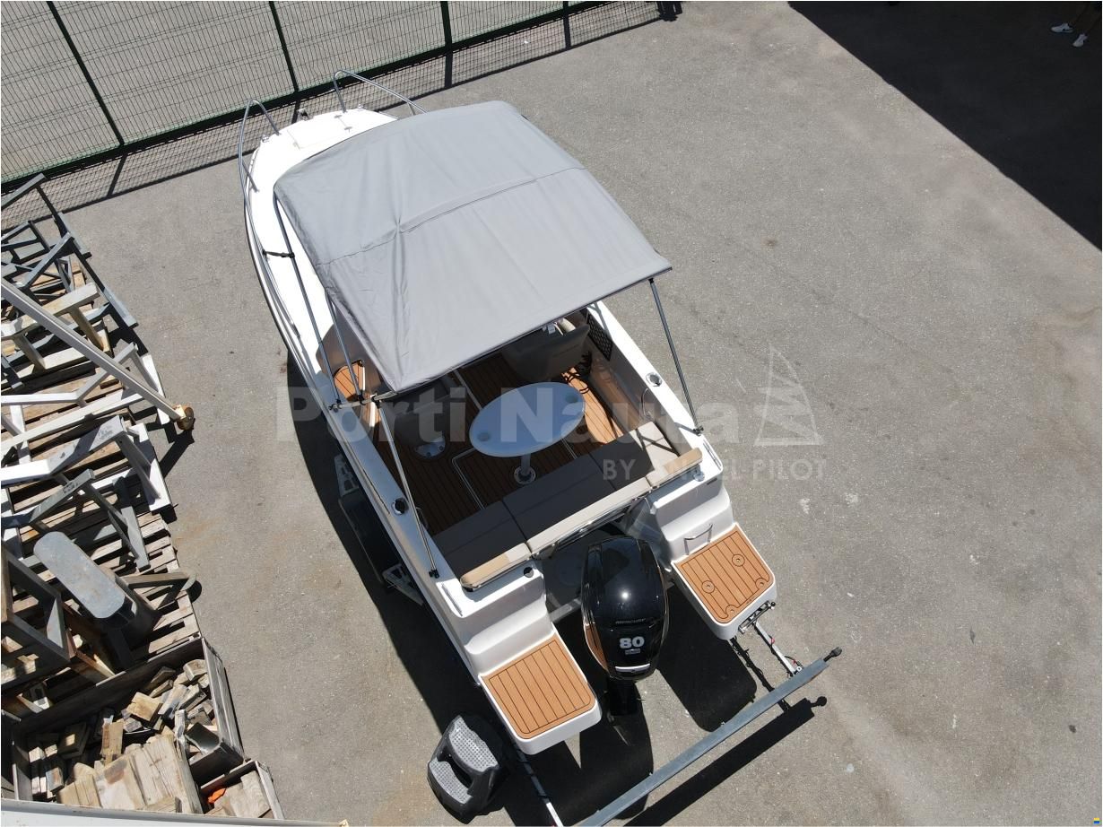 Quicksilver Activ 505 Cabin