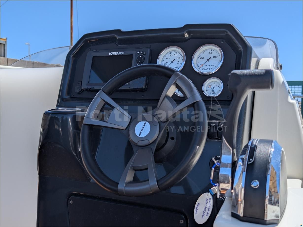 Quicksilver Activ 505 Cabin