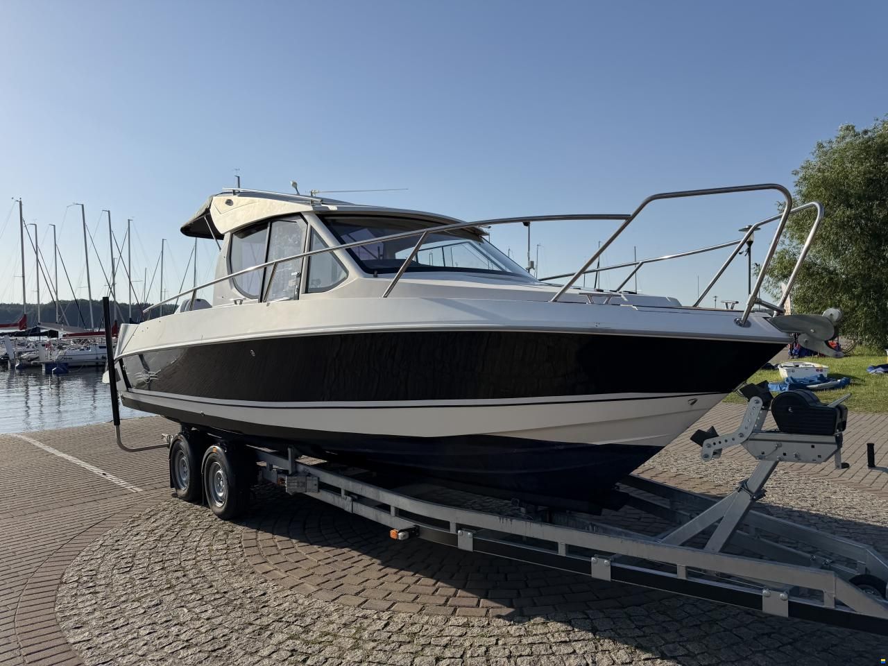 Admiral Boats Oceanmaster 760 HTC