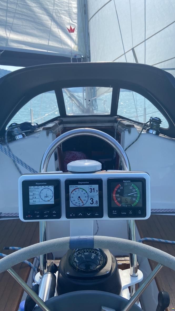 Bavaria 30