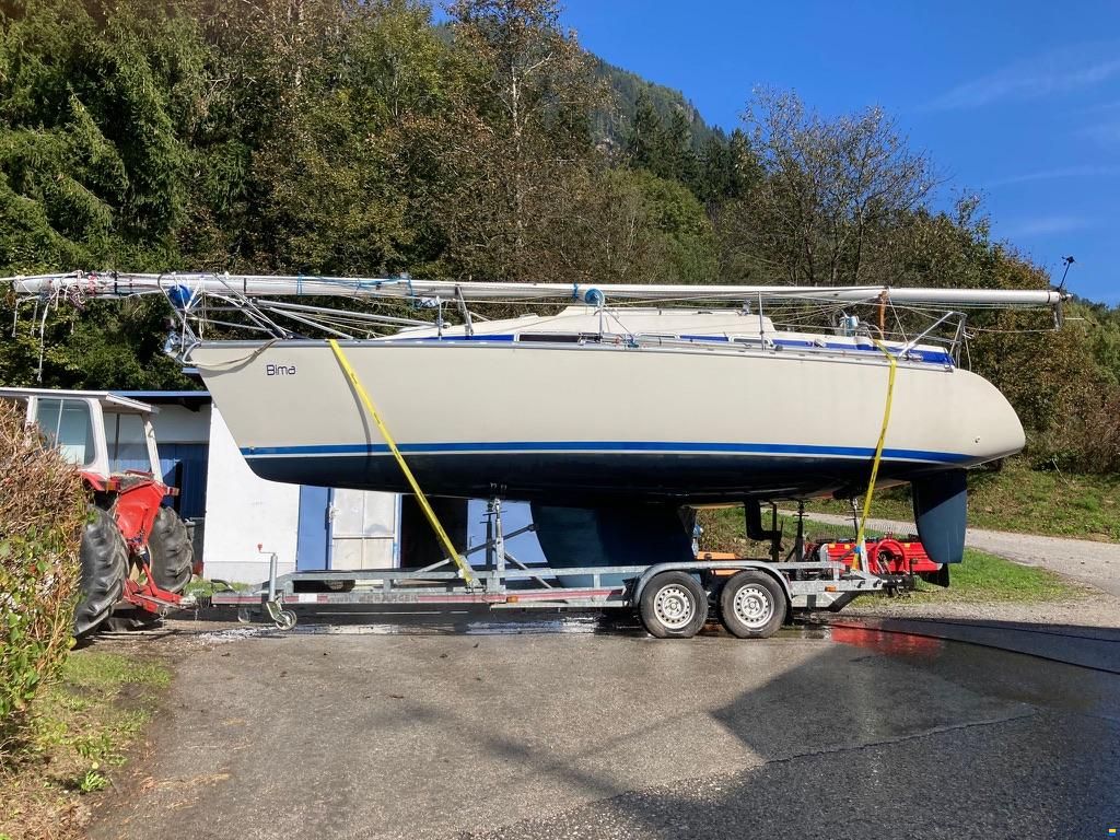 Bavaria 30