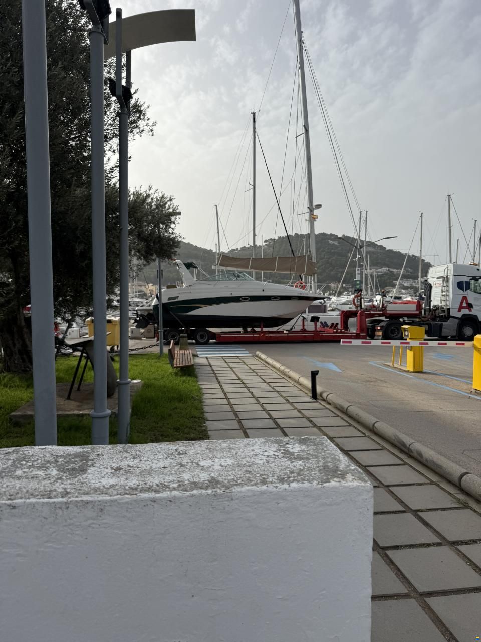 CROWNLINE 290 CR | Force Kraken GPS