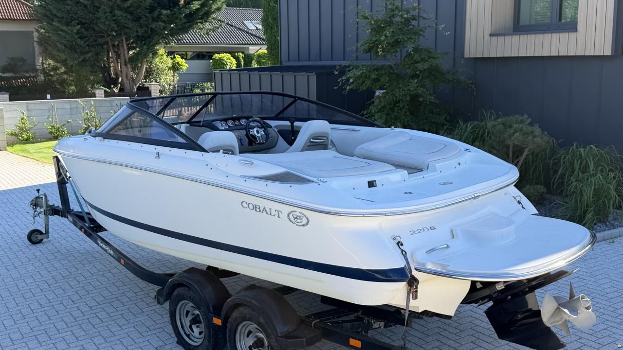 Cobalt 220S
