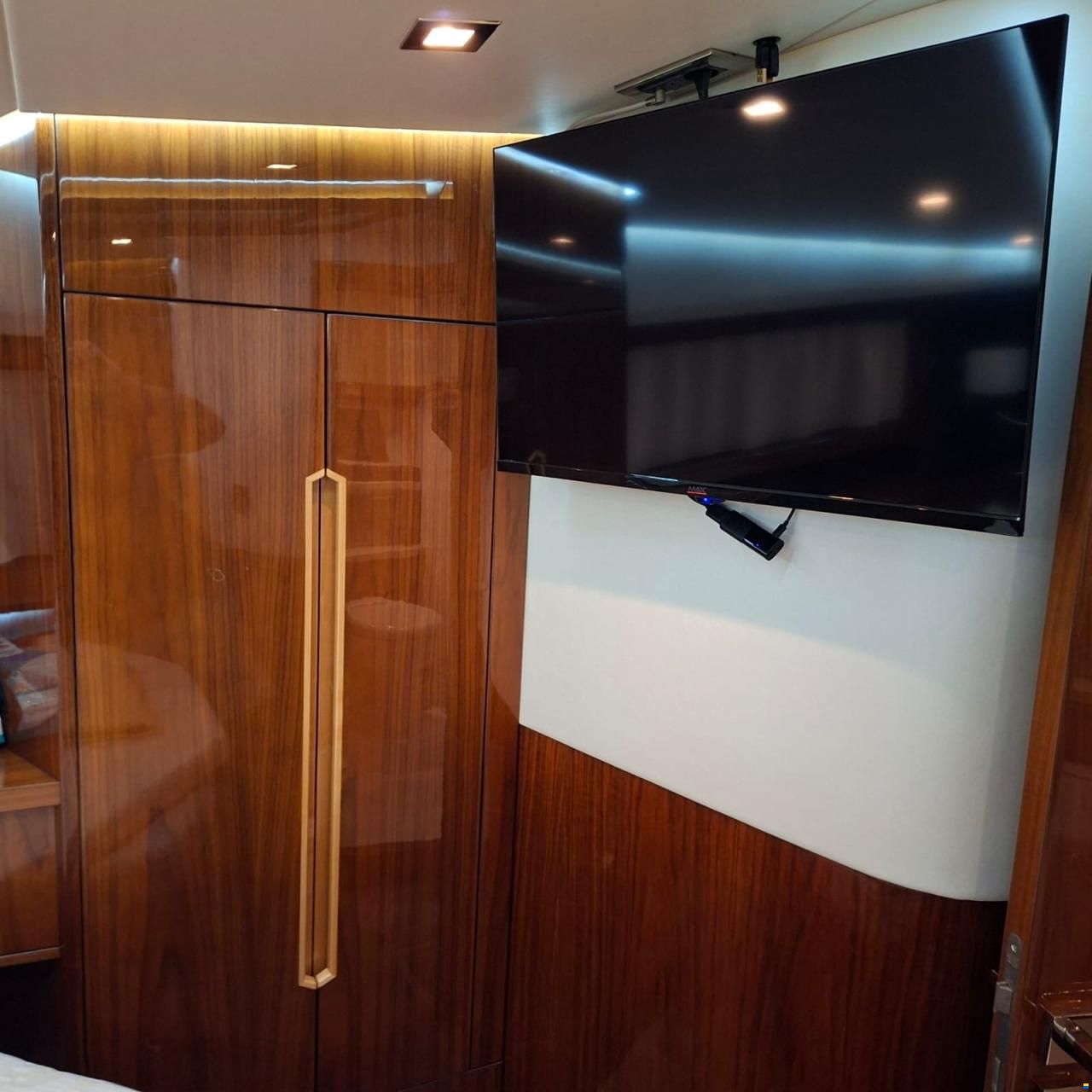 Galeon 430 HTC