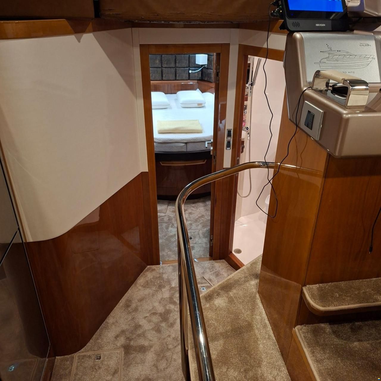 Galeon 430 HTC