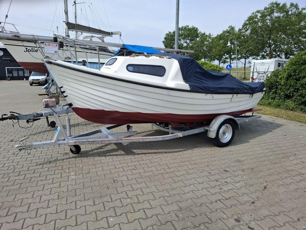 Tourvisboot Engels overnaads