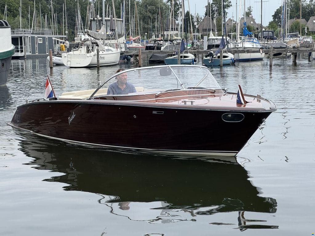 Boesch 750 Portofino De Luxe
