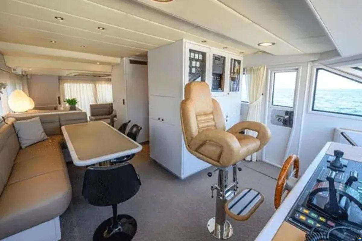 Moonen 68 Flybridge
