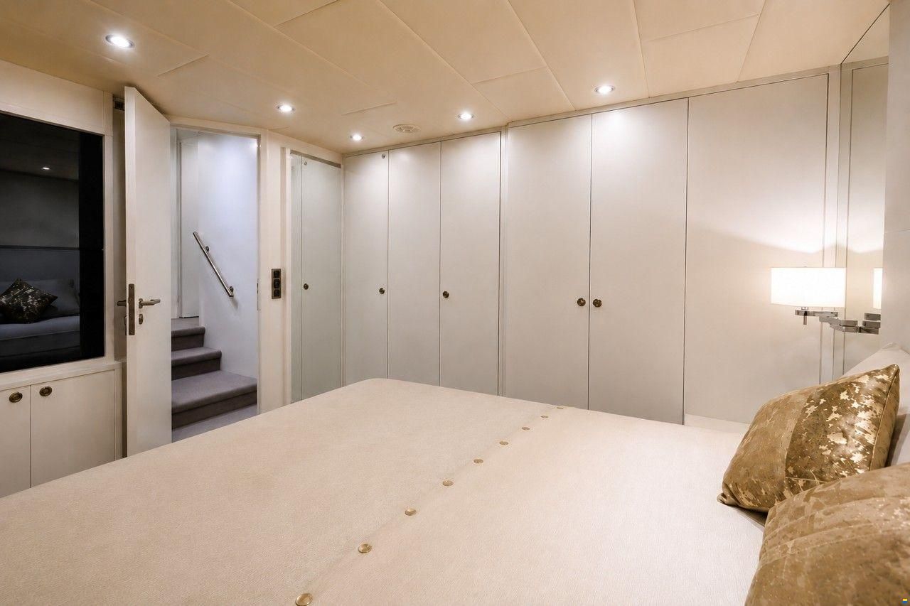 Moonen 68 Flybridge