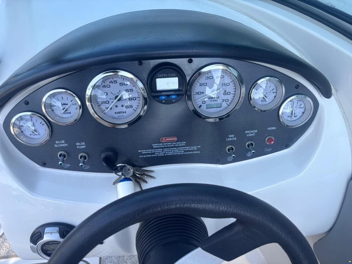 Sea Ray 185